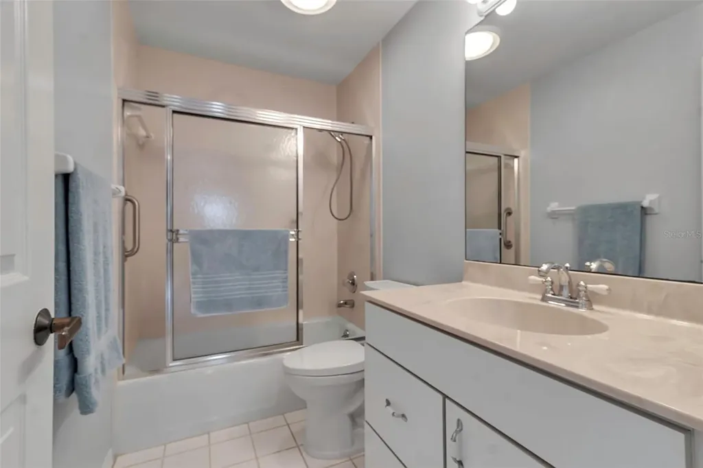 7309 Regina Royale Boulevard Sarasota FL 34238