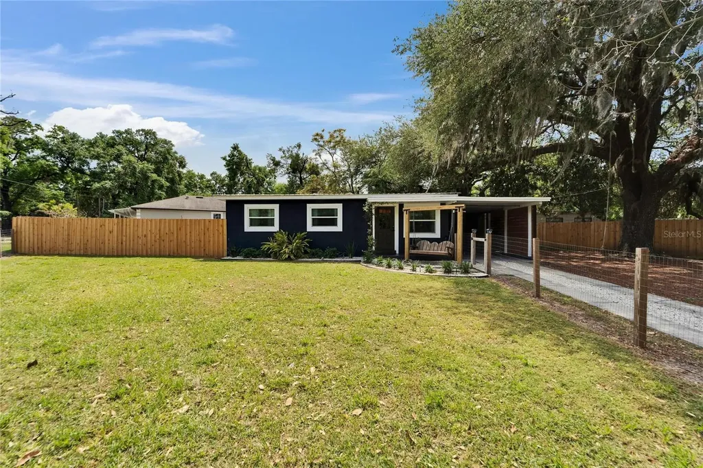 901 King Street Plant City FL 33563