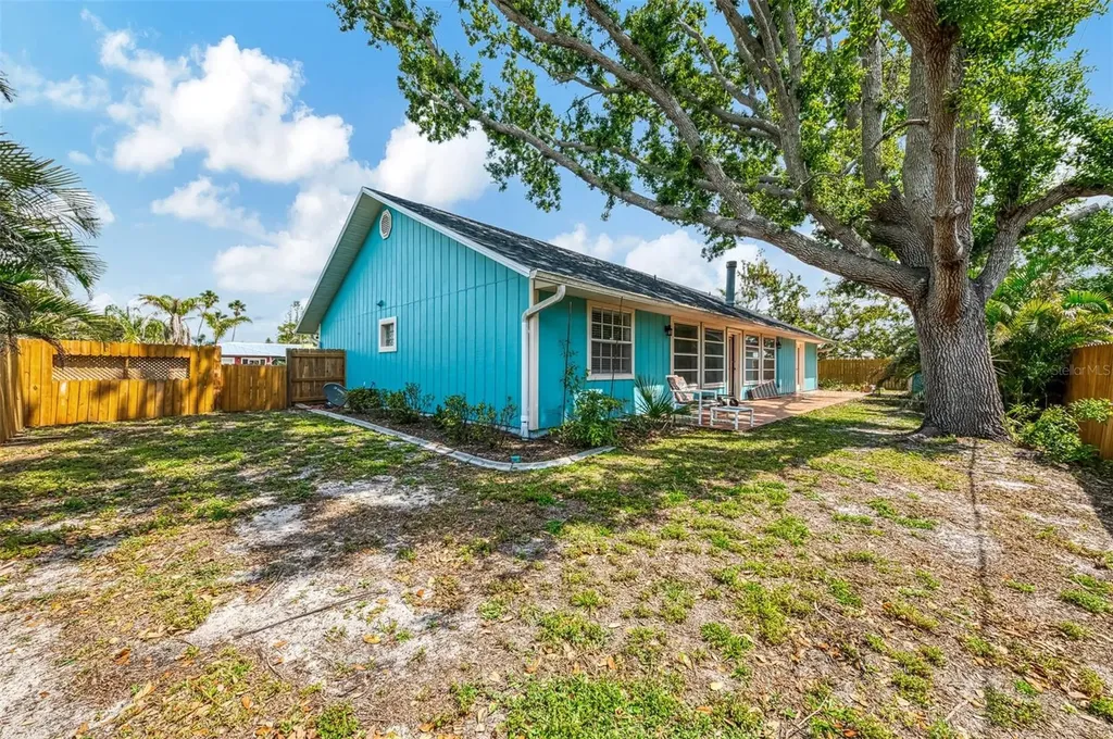 1137 Ponderosa Road Venice FL 34293