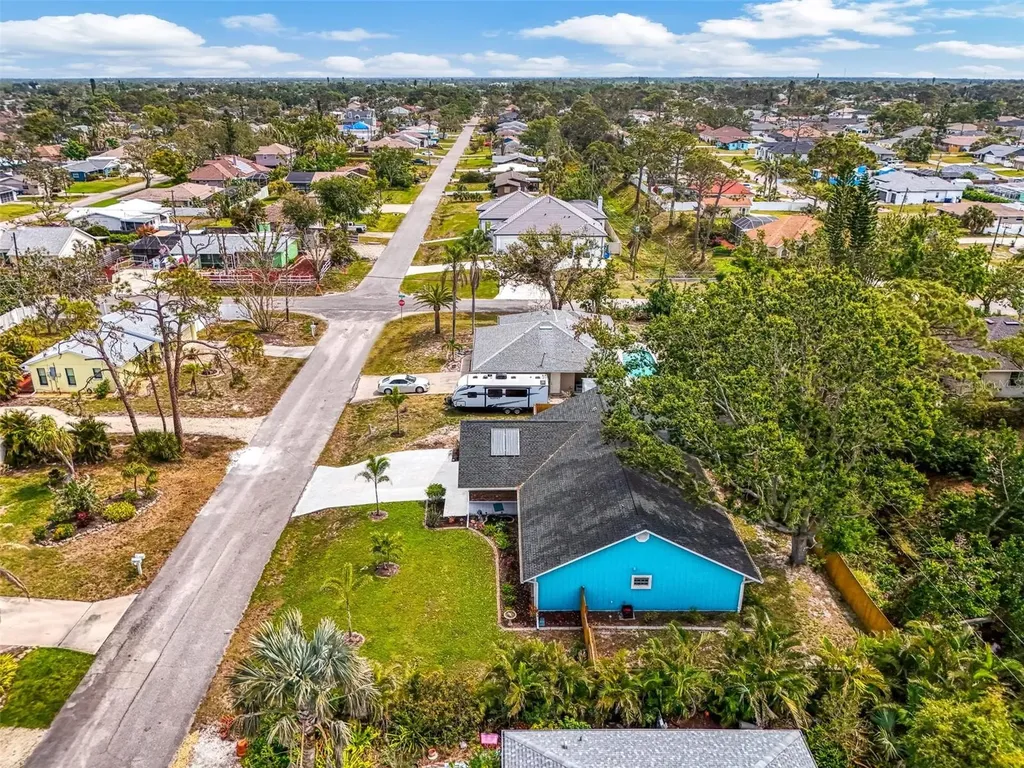 1137 Ponderosa Road Venice FL 34293