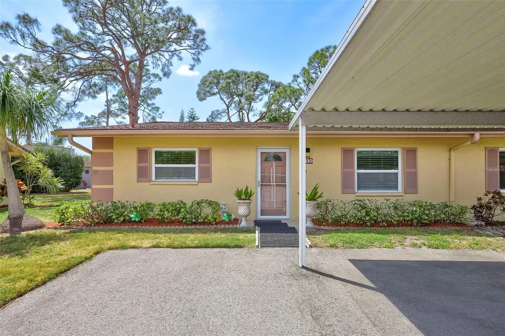 4420 Tecumseh Trail Sarasota FL 34233