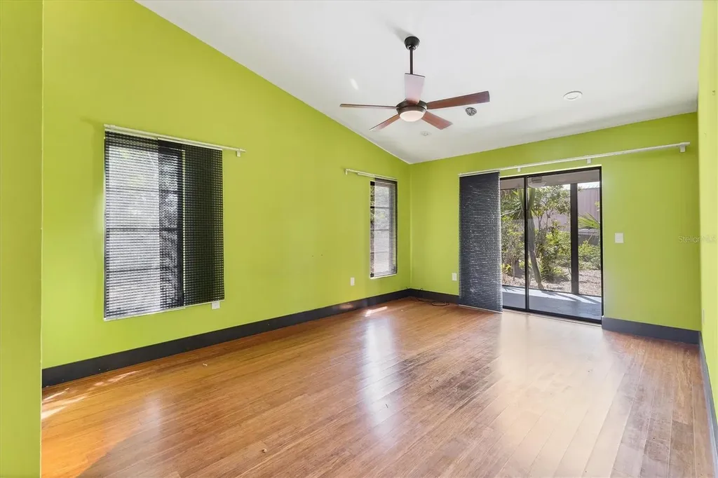 480 58th Street Sarasota FL 34243