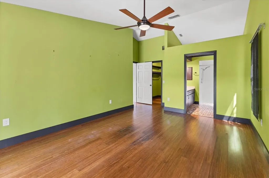 480 58th Street Sarasota FL 34243