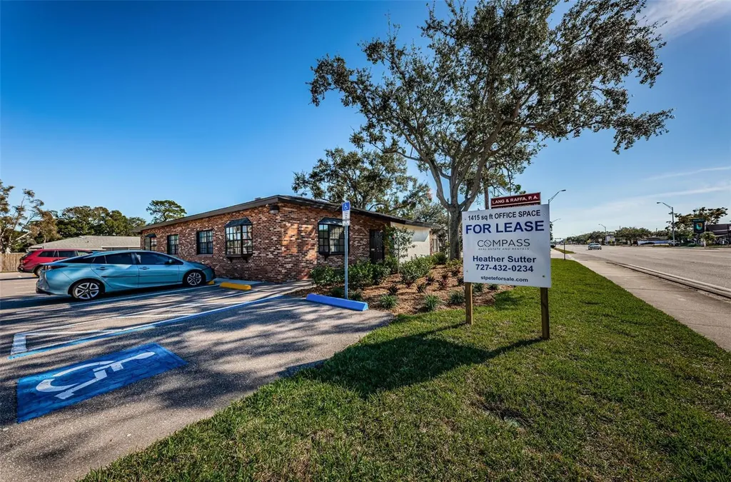5001 4th Street N St Petersburg FL 33703