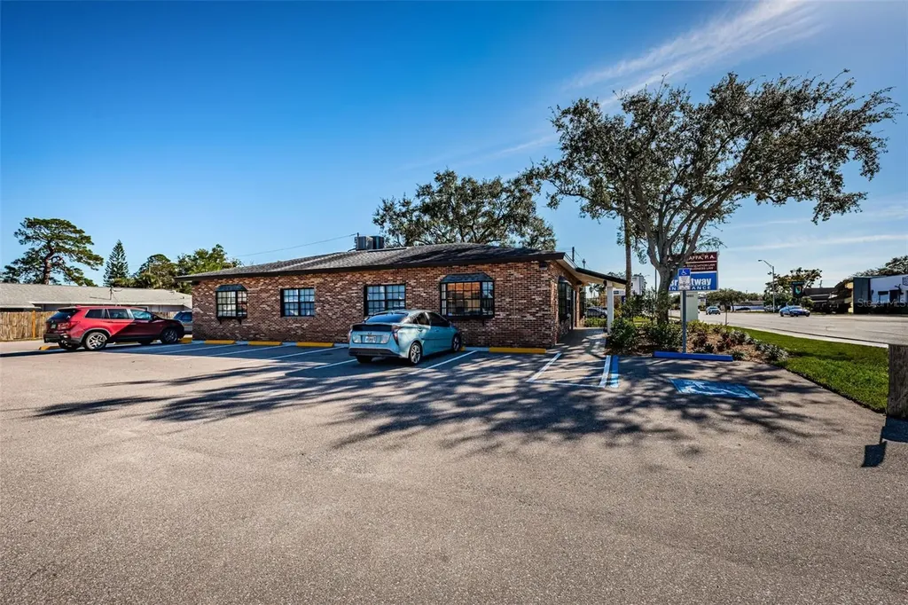 5001 4th Street N St Petersburg FL 33703