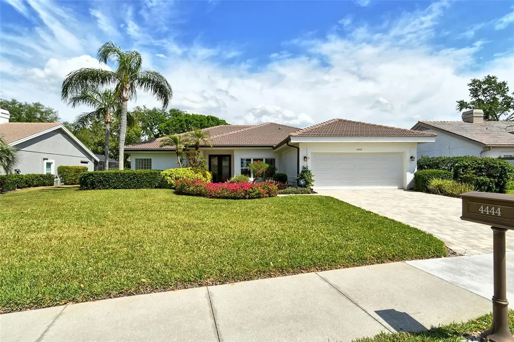 4444 Highland Oaks Circle Sarasota FL 34235