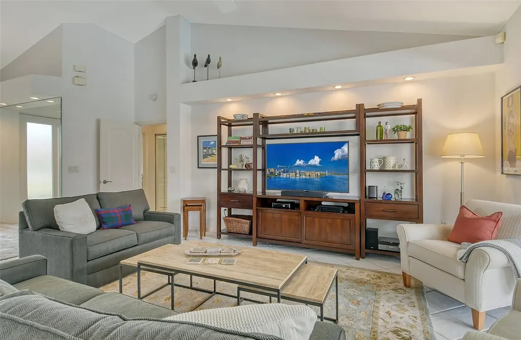 4444 Highland Oaks Circle Sarasota FL 34235