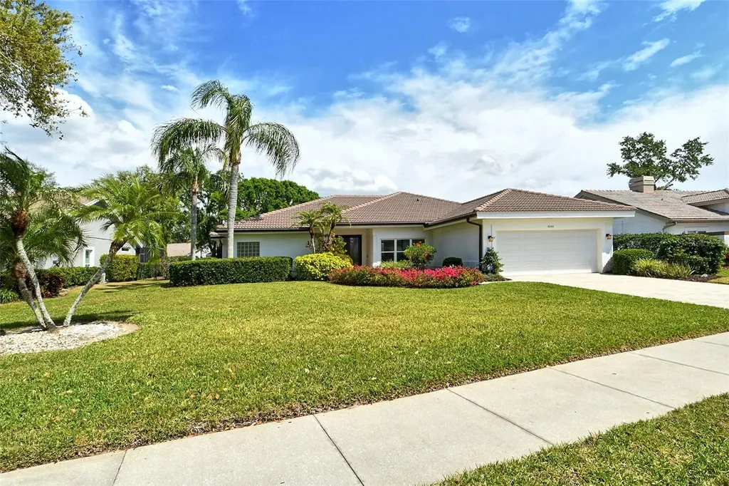 4444 Highland Oaks Circle Sarasota FL 34235