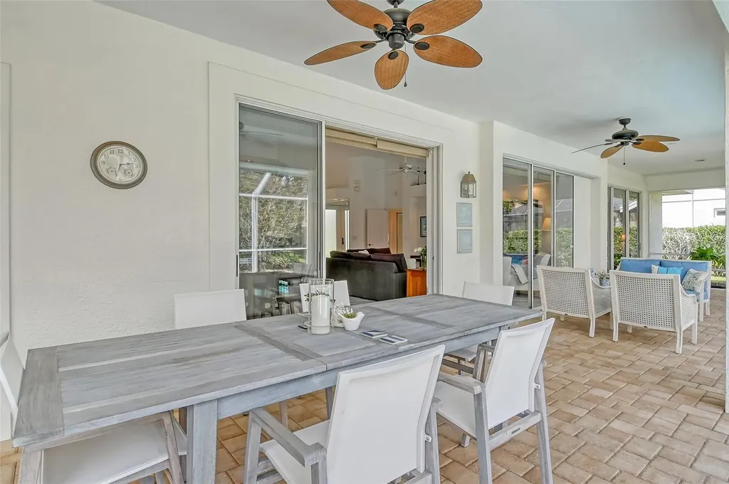 4444 Highland Oaks Circle Sarasota FL 34235