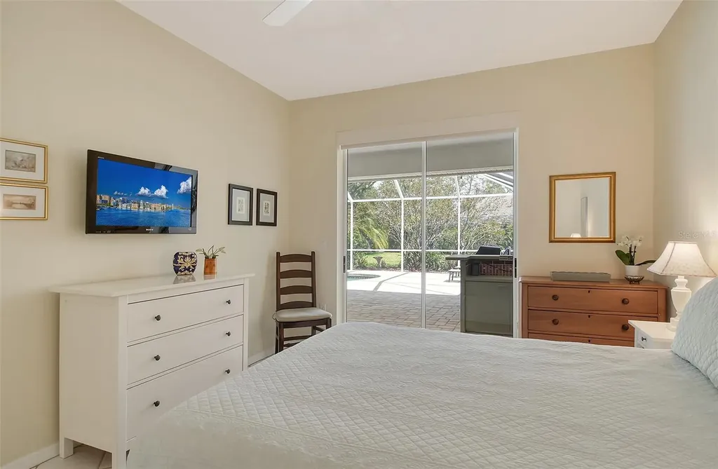 4444 Highland Oaks Circle Sarasota FL 34235