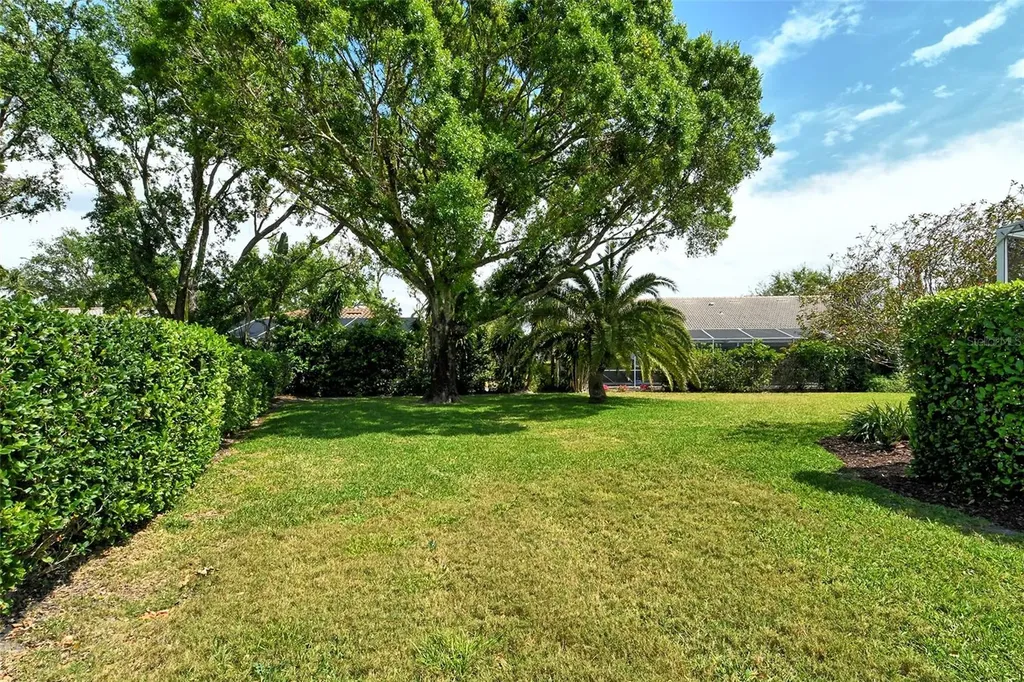 4444 Highland Oaks Circle Sarasota FL 34235