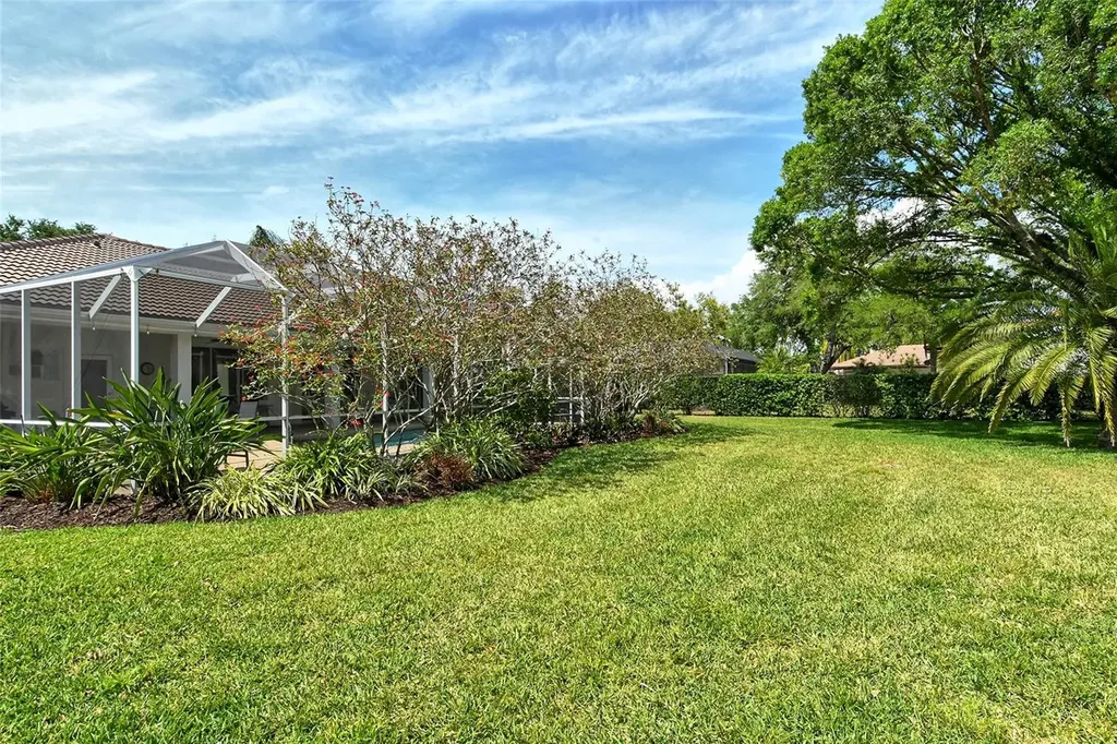 4444 Highland Oaks Circle Sarasota FL 34235