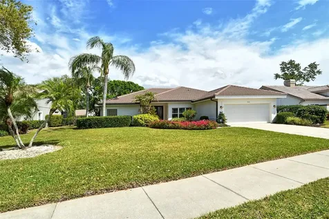 4444 Highland Oaks Circle Sarasota FL 34235