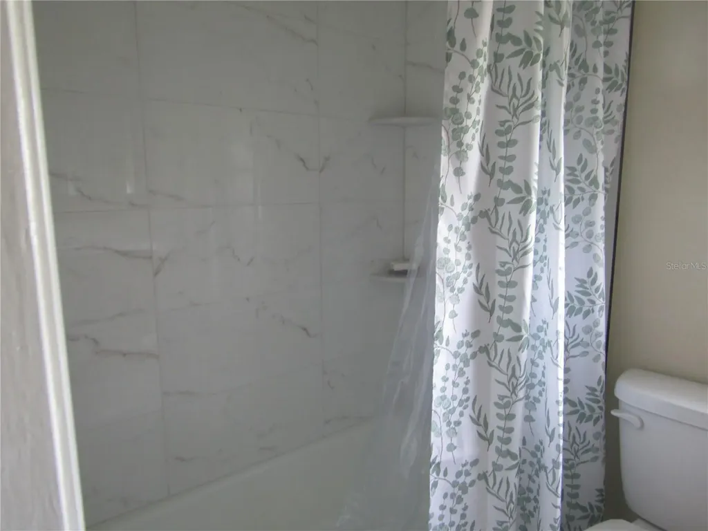 7008 W Country Club Drive N Sarasota FL 34243