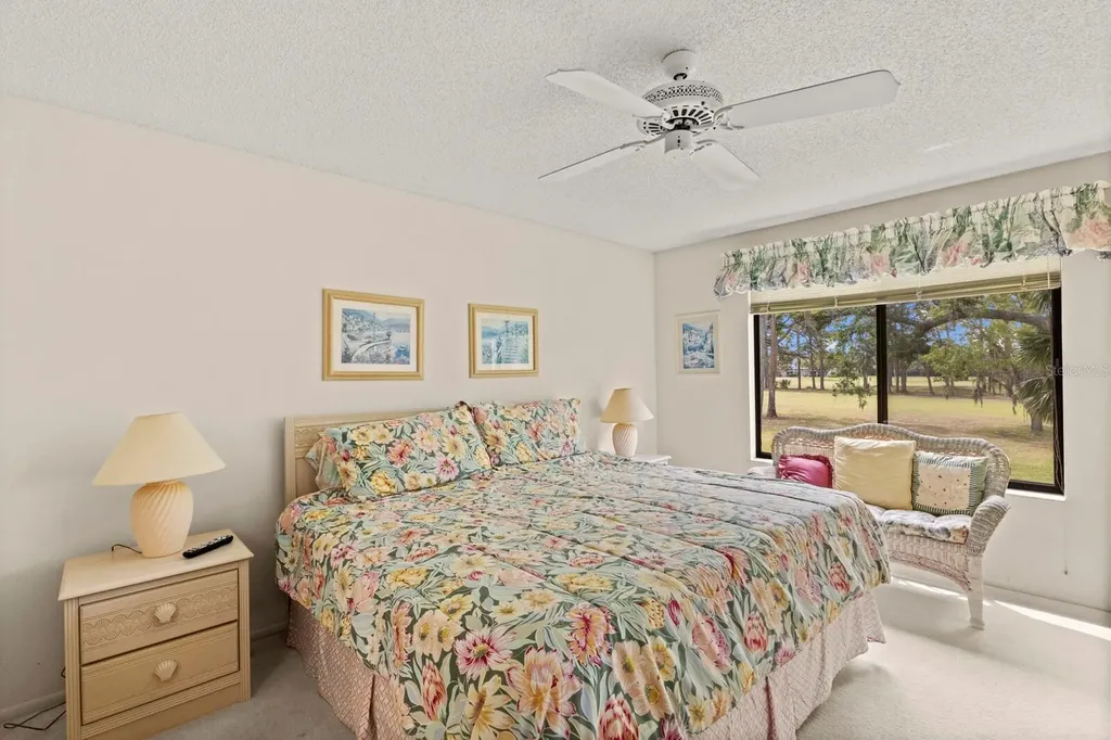 5729 Avista Drive Sarasota FL 34243
