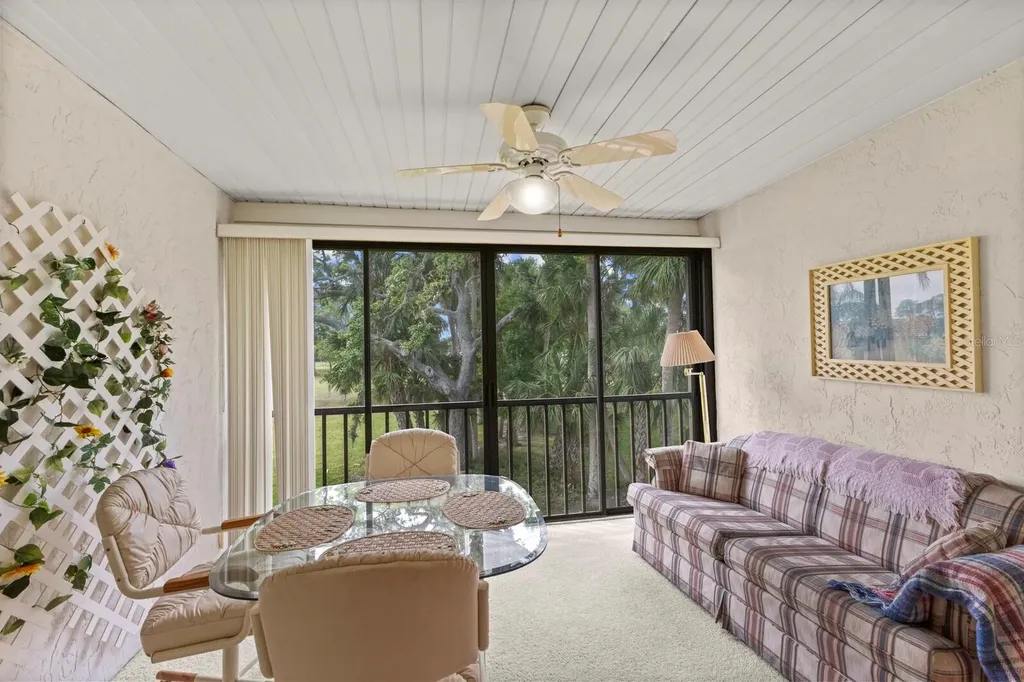 5729 Avista Drive Sarasota FL 34243