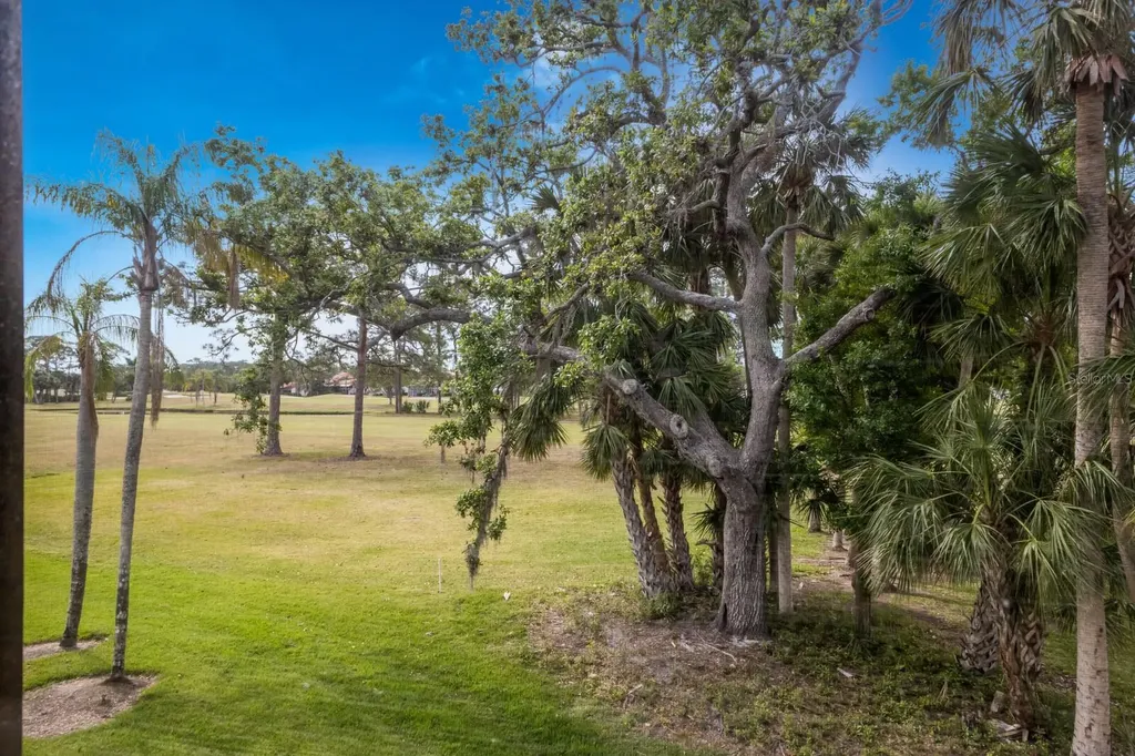 5729 Avista Drive Sarasota FL 34243