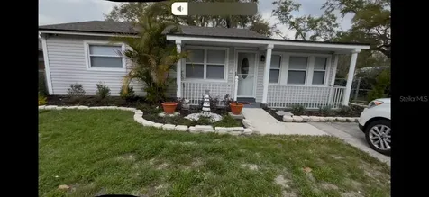 207 W Greenwood Street Groveland FL 34736