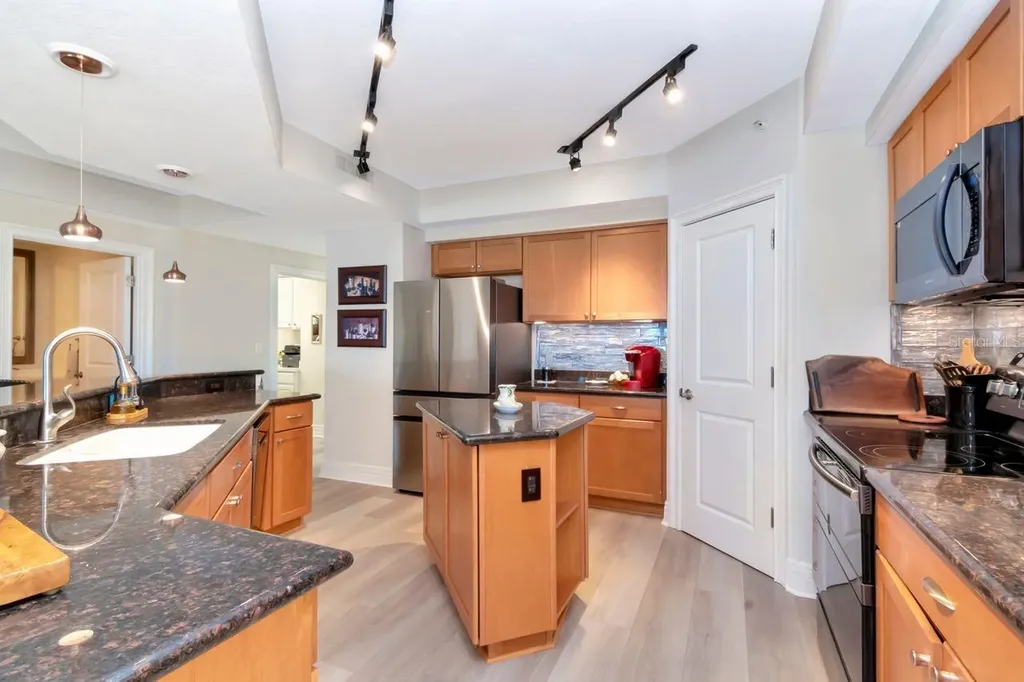 1350 Gulf Boulevard Clearwater Beach FL 33767