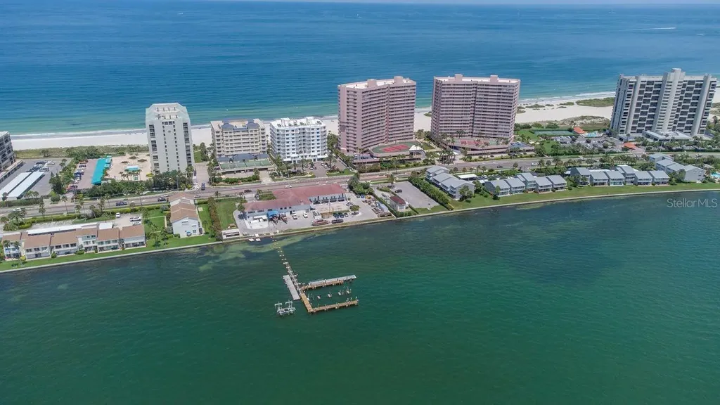 1350 Gulf Boulevard Clearwater Beach FL 33767
