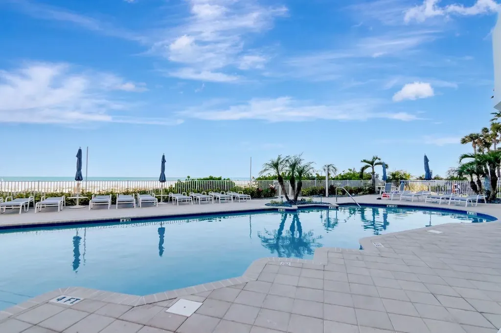 1350 Gulf Boulevard Clearwater Beach FL 33767