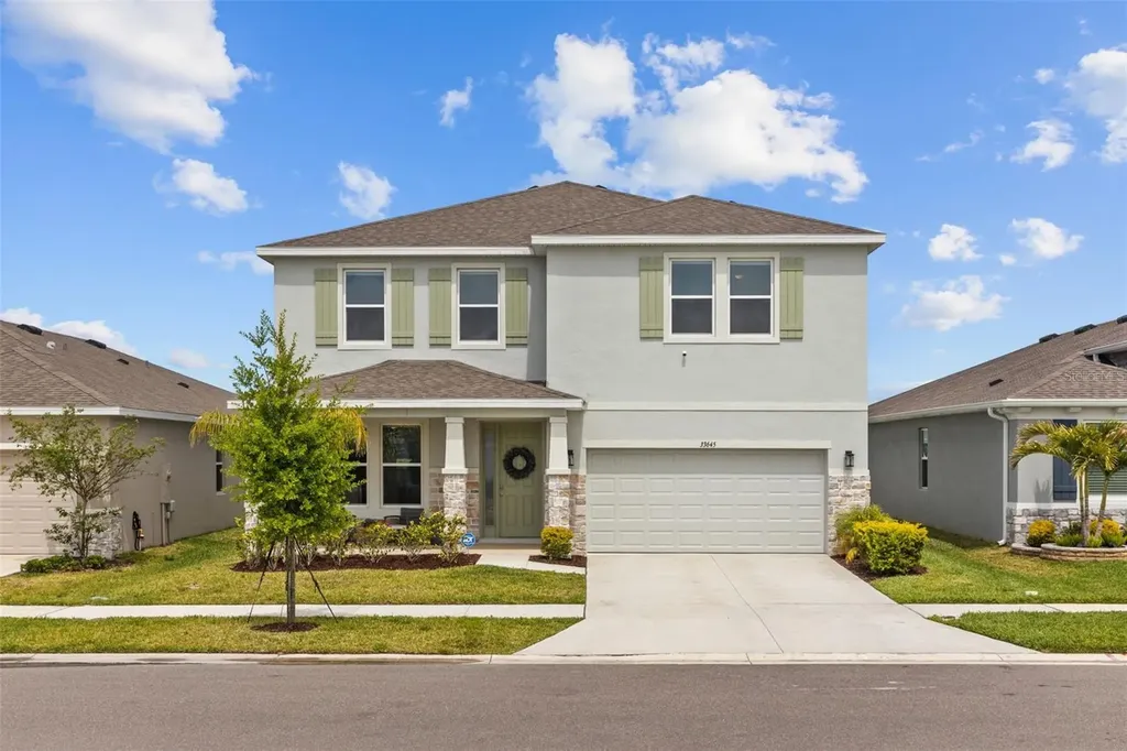 33645 Elm Hill Branch Wesley Chapel FL 33545