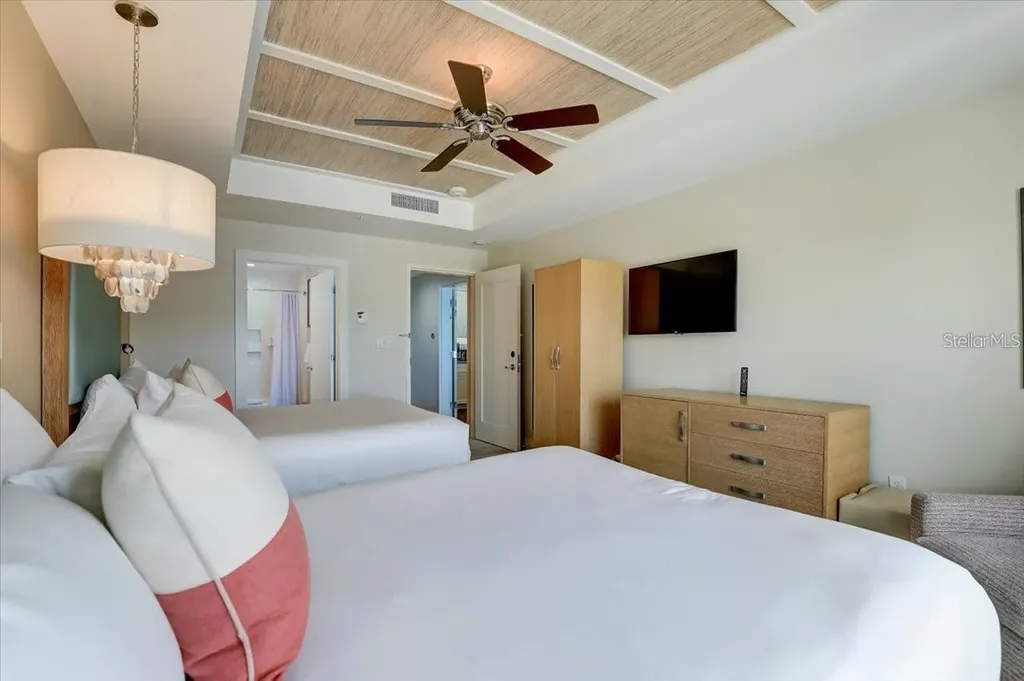 5325 Marina Drive Holmes Beach FL 34217