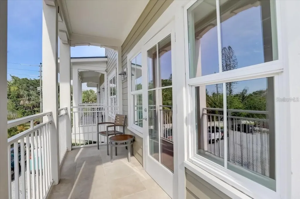 5325 Marina Drive Holmes Beach FL 34217