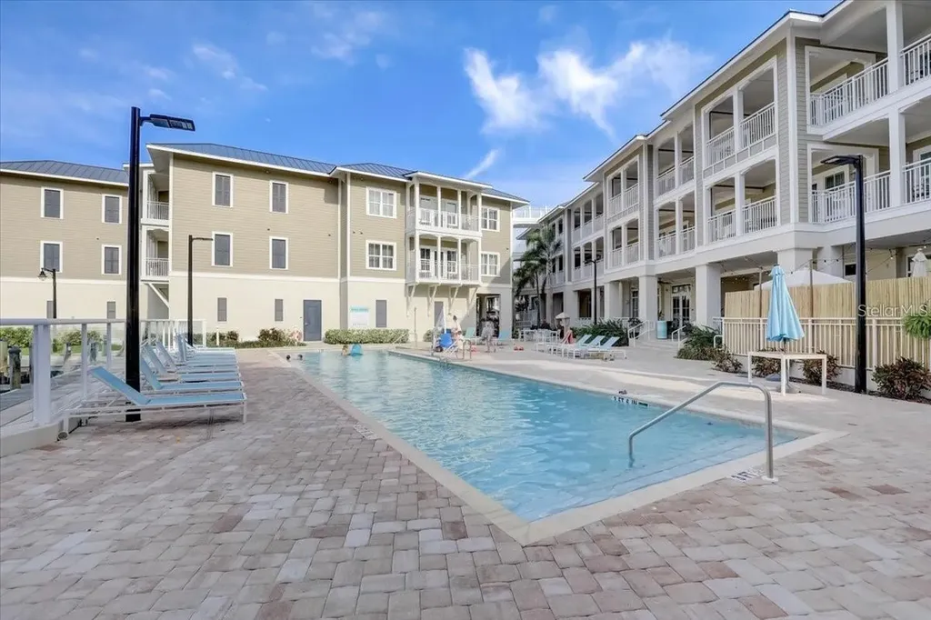 5325 Marina Drive Holmes Beach FL 34217