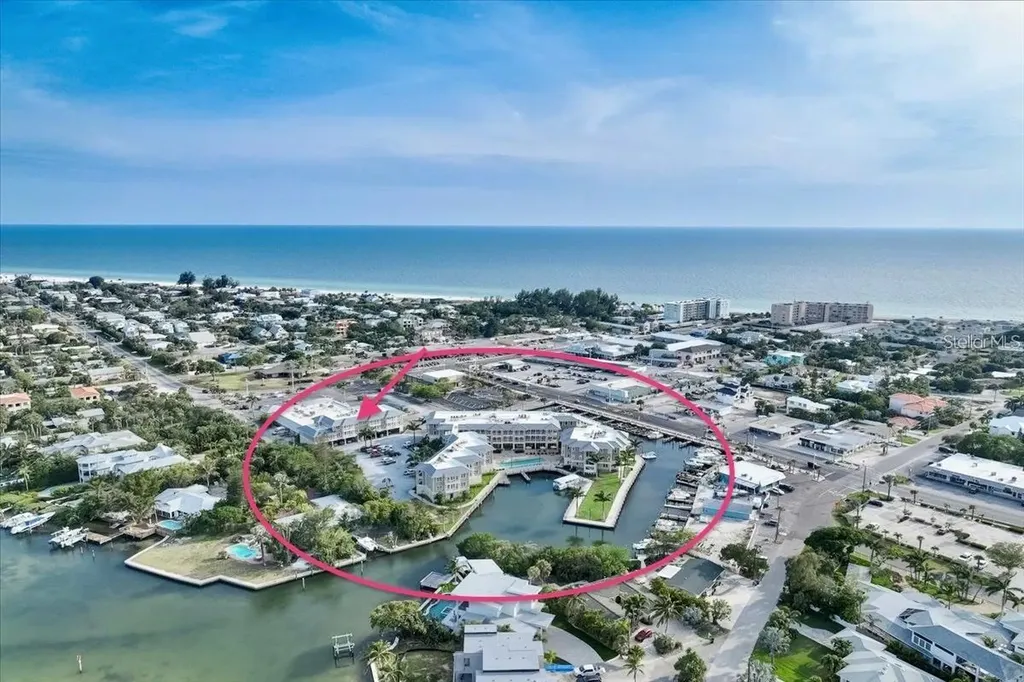 5325 Marina Drive Holmes Beach FL 34217