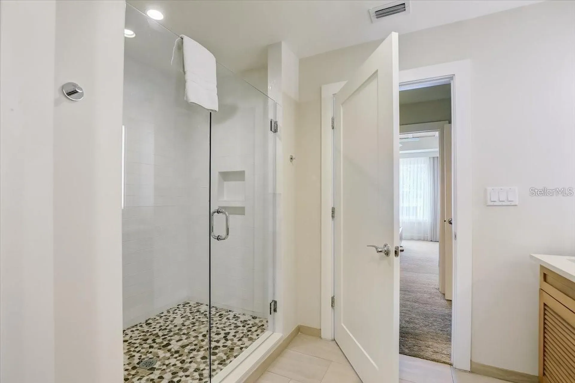5325 Marina Drive Holmes Beach FL 34217
