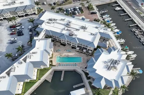 5325 Marina Drive Holmes Beach FL 34217