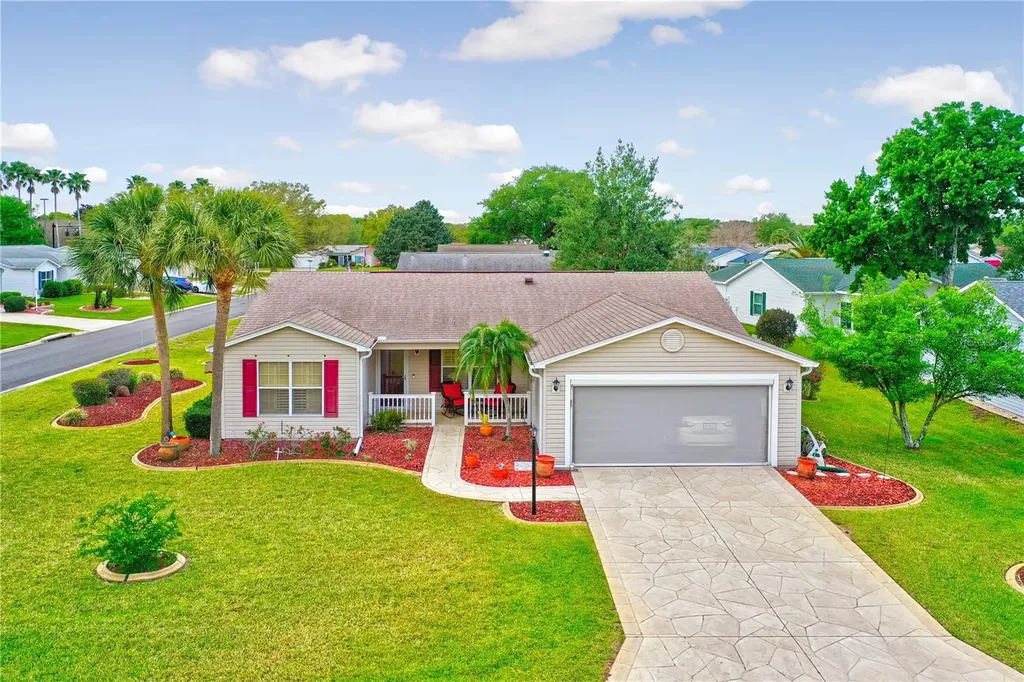 1502 El Paso Way The Villages FL 32162