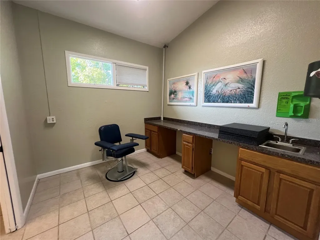 5427 Water Street New Port Richey FL 34652