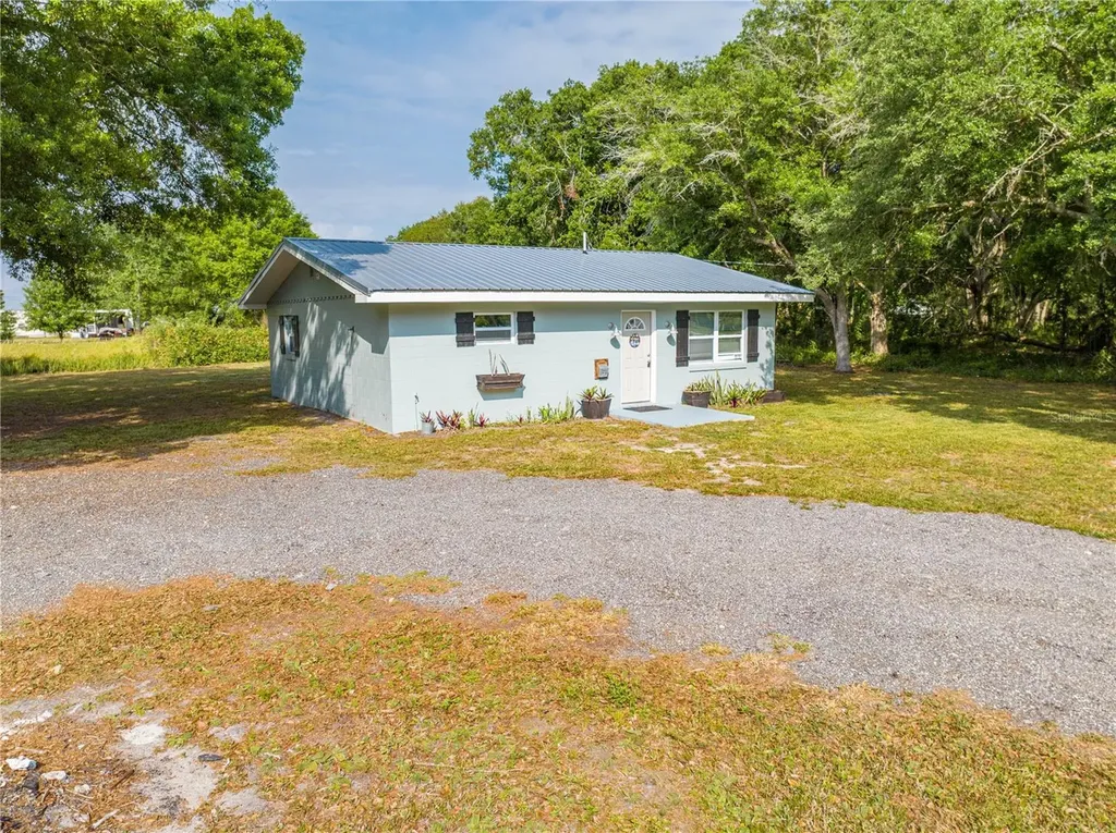 150 N Post Office Road Kenansville FL 34739