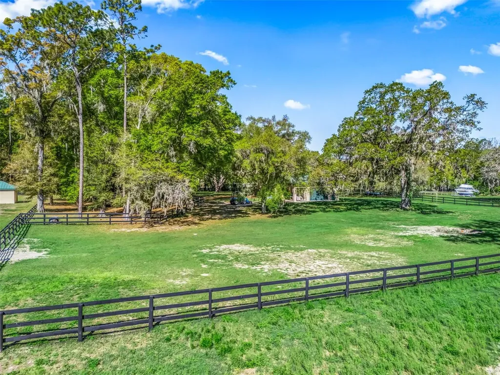 3 Carry Back Road Ocala FL 34482