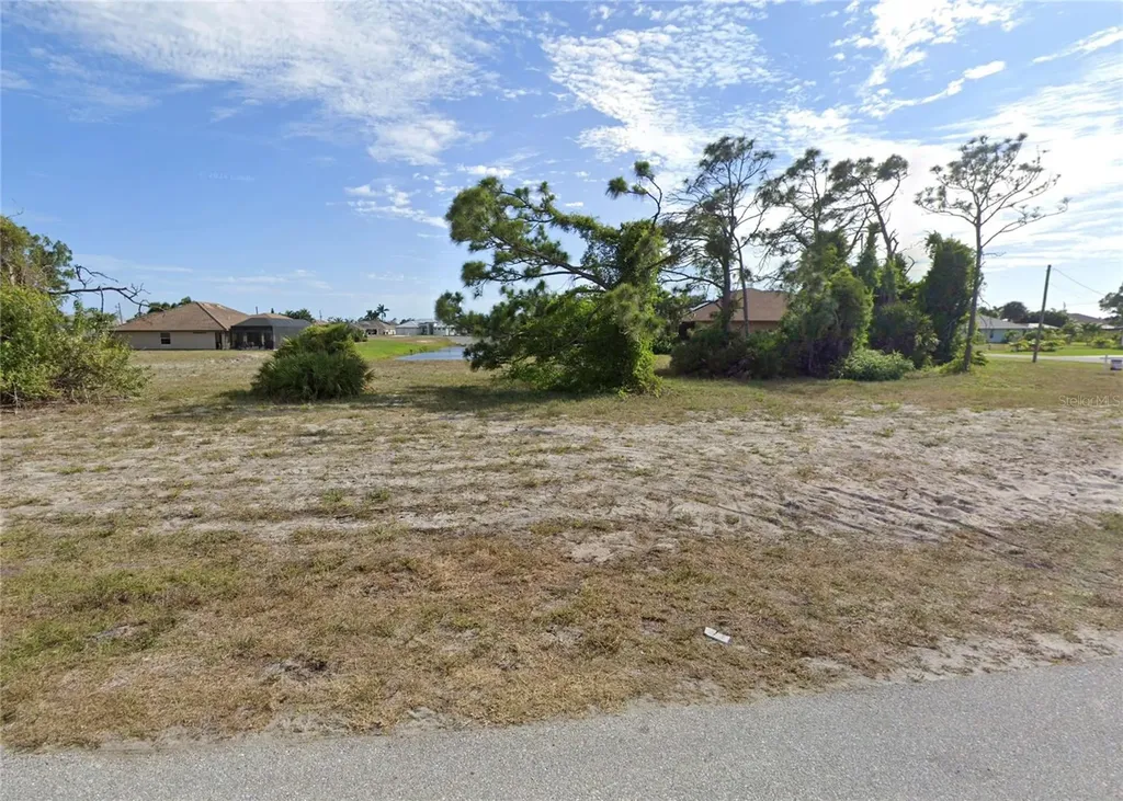 15 Medalist Way Rotonda West FL 33947