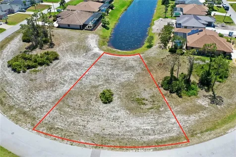 15 Medalist Way Rotonda West FL 33947