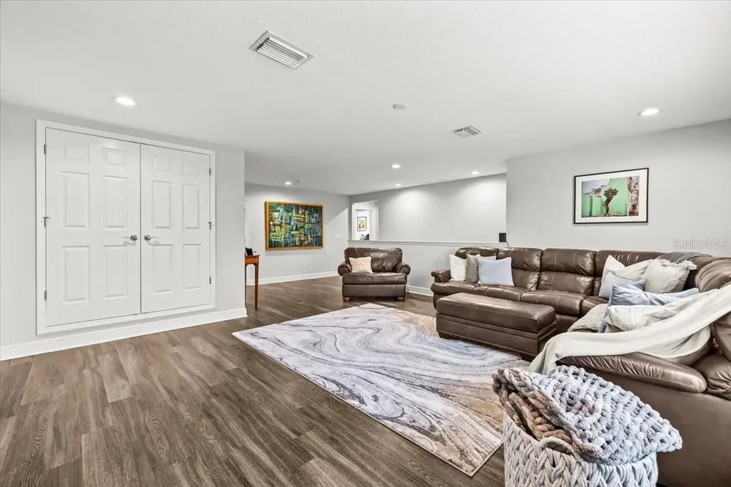 5809 Alabaster Stone Lane Apollo Beach FL 33572