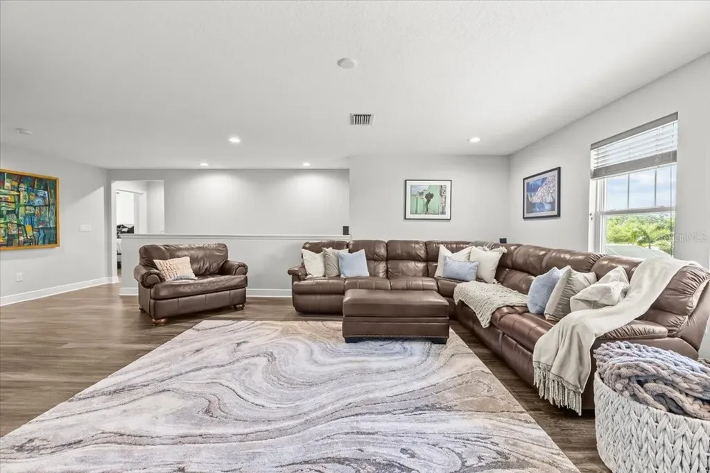 5809 Alabaster Stone Lane Apollo Beach FL 33572