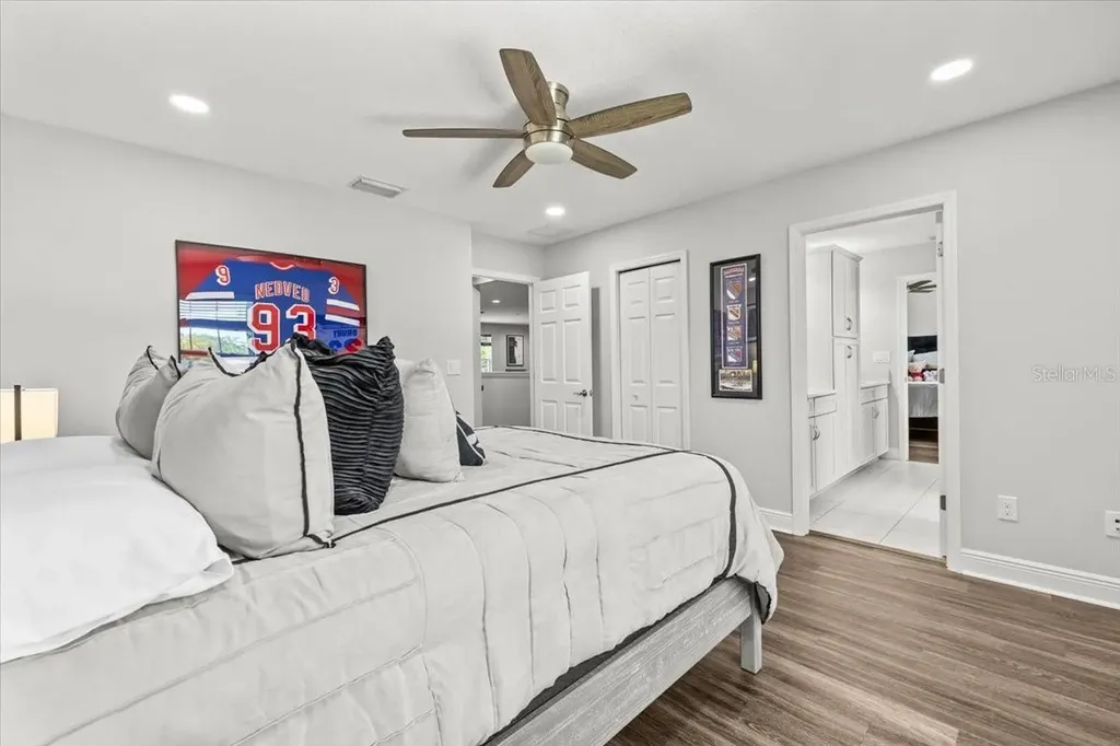 5809 Alabaster Stone Lane Apollo Beach FL 33572