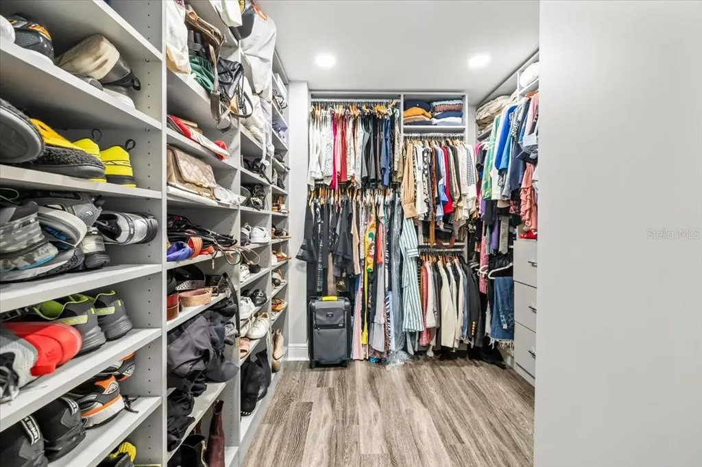 5809 Alabaster Stone Lane Apollo Beach FL 33572