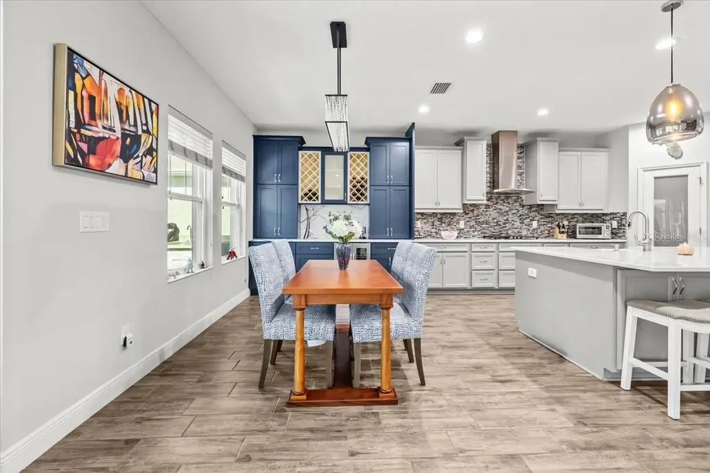 5809 Alabaster Stone Lane Apollo Beach FL 33572