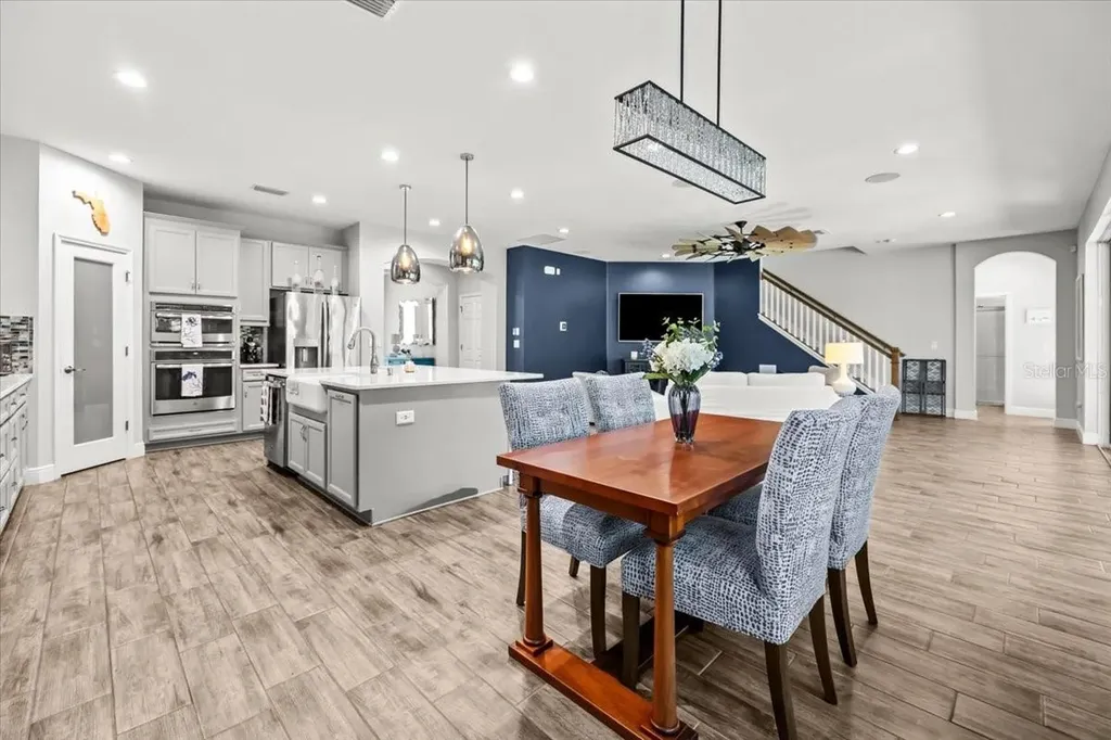 5809 Alabaster Stone Lane Apollo Beach FL 33572