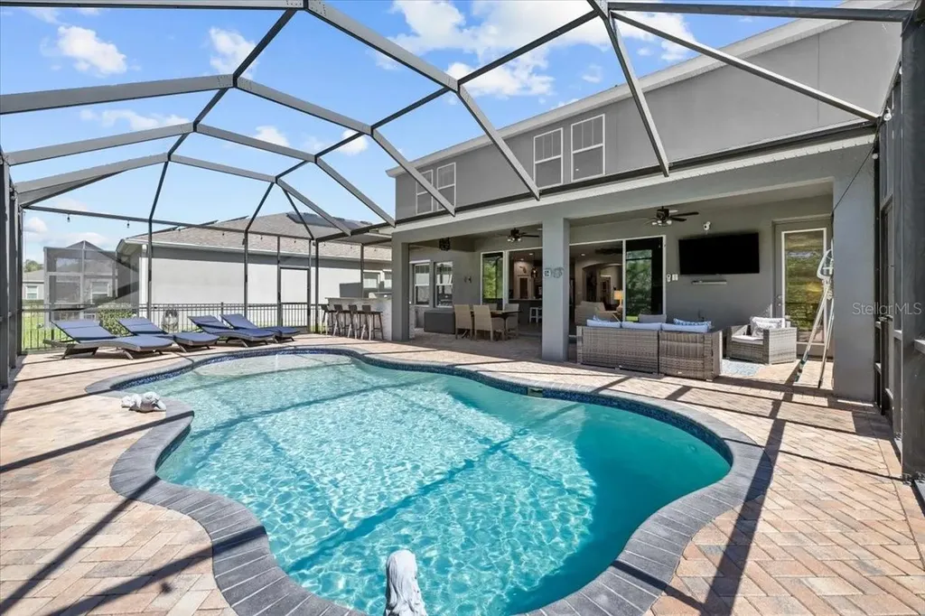 5809 Alabaster Stone Lane Apollo Beach FL 33572