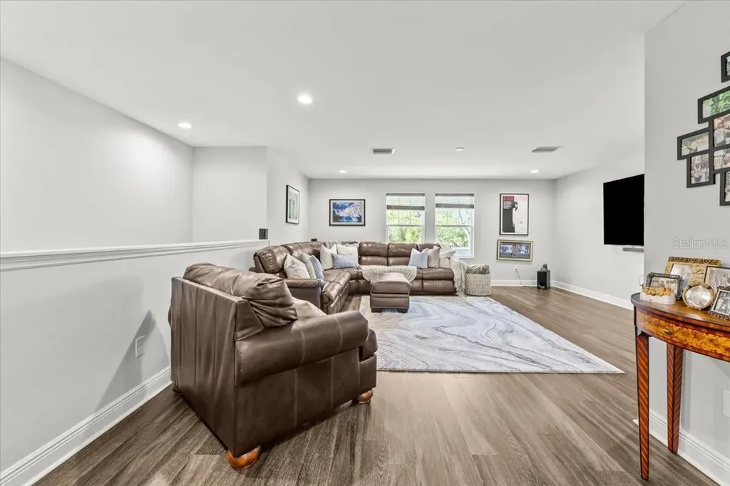 5809 Alabaster Stone Lane Apollo Beach FL 33572