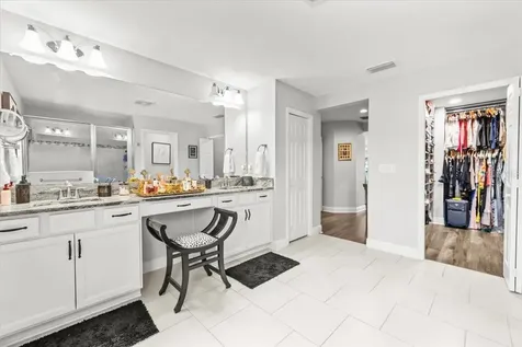 5809 Alabaster Stone Lane Apollo Beach FL 33572