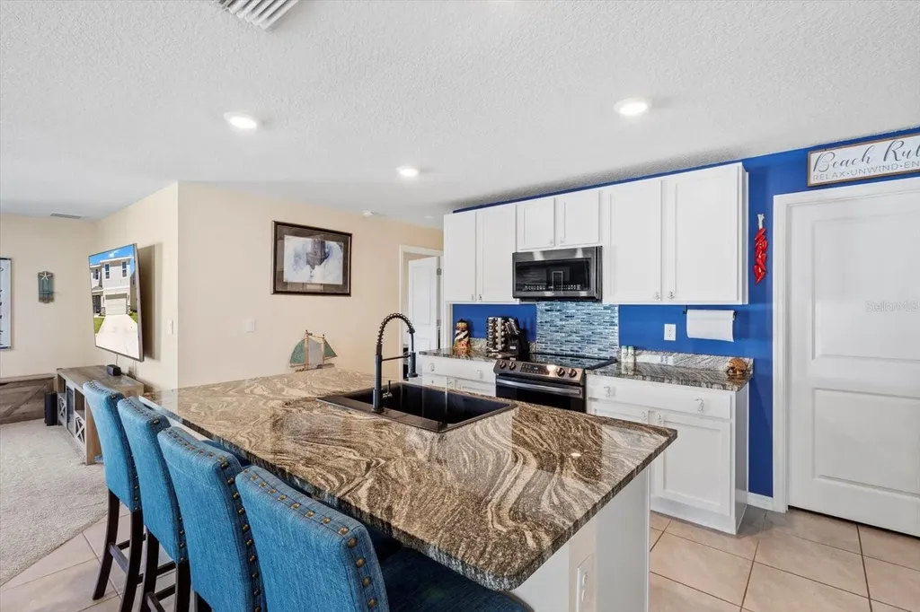 36541 Night Strawberry Court Dade City FL 33525