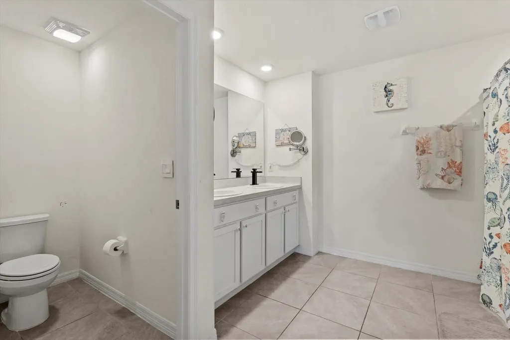 36541 Night Strawberry Court Dade City FL 33525