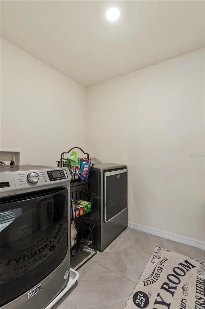 36541 Night Strawberry Court Dade City FL 33525